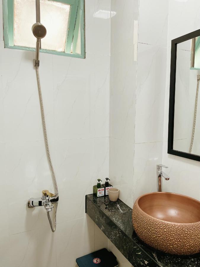 Under The Sun Homestay Hue Exterior photo